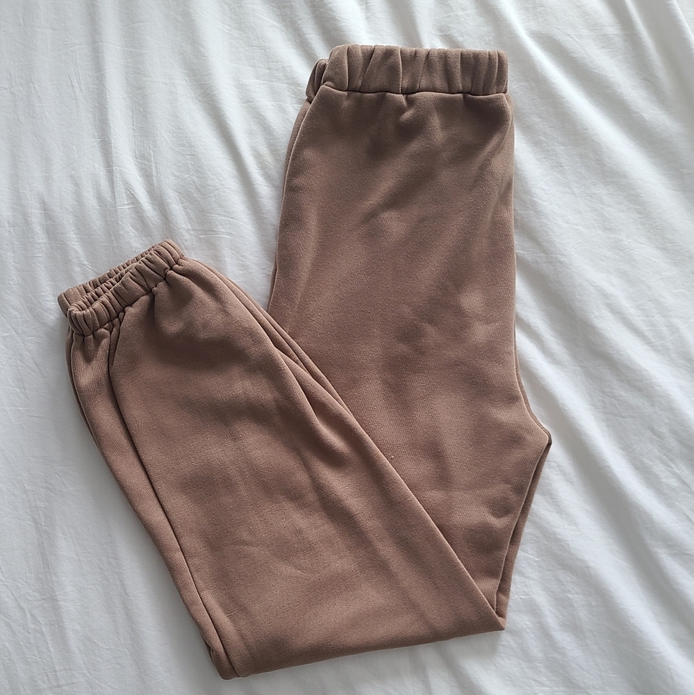 Sweat pants